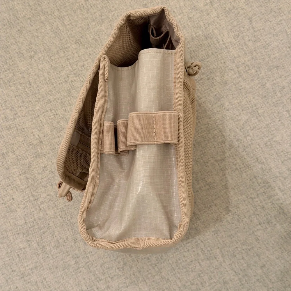 Calpak Terra Hanging Toiletry Bag - Picture 14 of 15